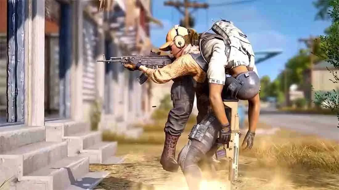PUBG's New Update 14.1 adds the Piggyback (Carry) feature to get out of the  blue zone