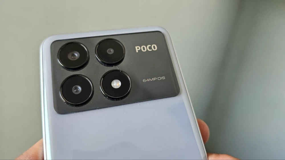 POCO X6 Pro Review: rear Camera 