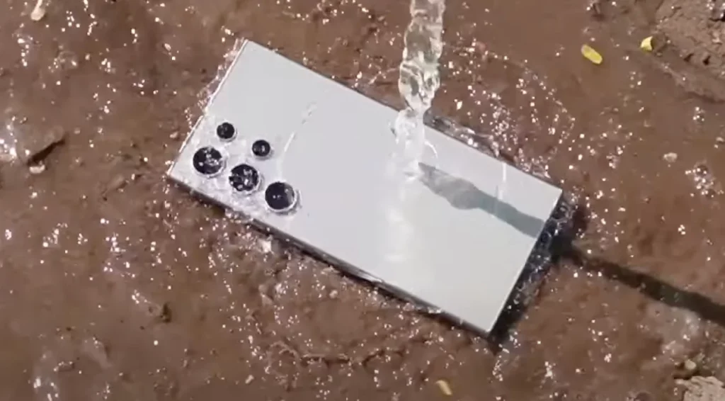 Samsung Galaxy S24 Ultra Waterproof