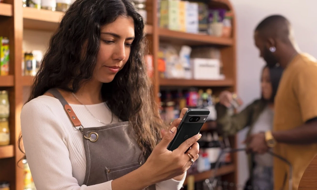 Google is Rolling Out A new April 2024 Security Patch For Pixel Phones ...